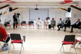 Dr. sc. Marina Kotrla Topić na okruglom stolu na temu „Vršnjačko nasilje“; Osijek, 3. 6. 2022.