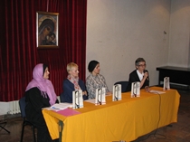 SPLIT: Propitivanje ženskih, feminističkih i muslimanskih identiteta