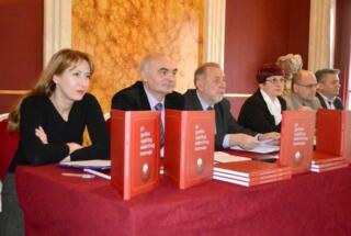 Predstavljanje monografije 90 godina električnog tramvaja u Osijeku