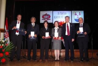 Dr. sc. Viniciju Lupisu priznanje Općine Blato