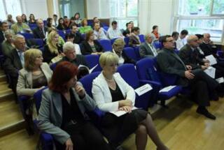 ANNALES PILAR 2012.: Nacionalne manjine u Hrvatskoj i Hrvati kao manjina