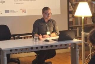 Asistent Matija Krizmanić na konferenciji Poetike i politike etnografije danas: Zašto? Kako? S kim? Za koga?; Zagreb, 6.-7. 11. 2025.