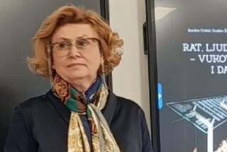 Dr. sc. Sandra Cvikić održala predavanje „Hrvatski proces tranzicijske pravde i kultura sjećanja – primjer Vukovara“; Vukovar, 10. 11. 2025.